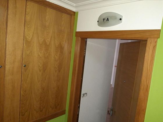Foto 2 de Piso en venta en Salvaterra de Miño de 2 habitaciones con garaje y ascensor