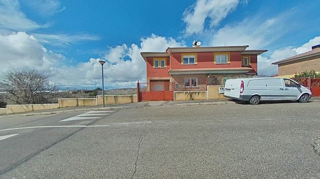 Foto 1 de Venta de casa en Villalmanzo de 3 habitaciones con terraza y garaje