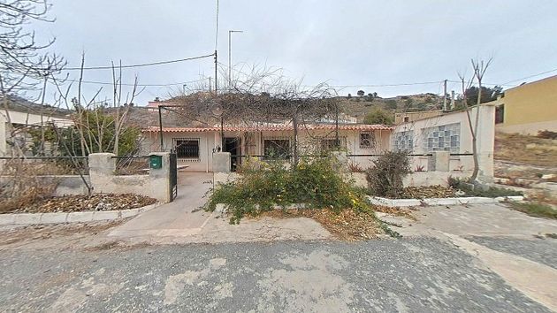 Foto 1 de Casa en venta en Abanilla de 2 habitaciones con piscina y garaje