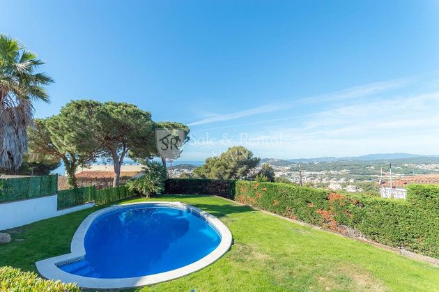 Foto 2 de Chalet en venta en Roca Grossa - Serra Brava de 3 habitaciones con terraza y piscina