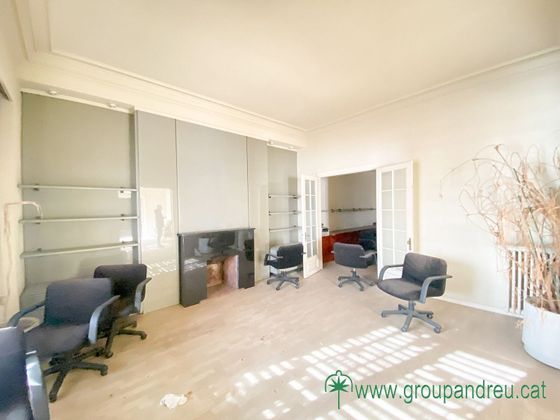 Foto 2 de Pis en venda a Sant Gervasi - Galvany de 14 habitacions amb aire acondicionat i ascensor