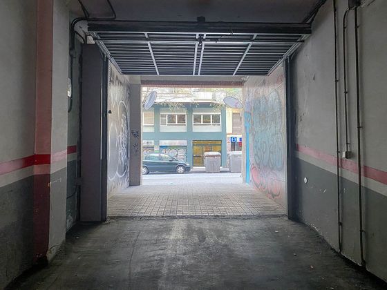Foto 2 de Garaje en alquiler en Fort Pienc de 10 m²