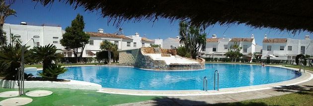 Foto 1 de Casa en venda a Ctra de La Playa - La Coquina de 3 habitacions amb piscina i jardí