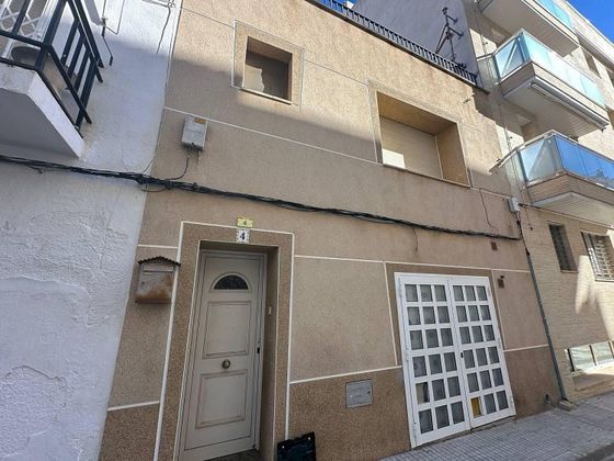 Foto 1 de Chalet en venta en Ampolla, l´ de 3 habitaciones con terraza