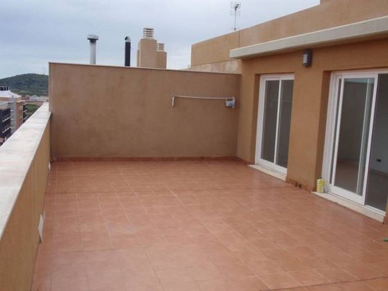 Foto 1 de Ático en venta en Vall d´Uixó (la) de 3 habitaciones con terraza y garaje