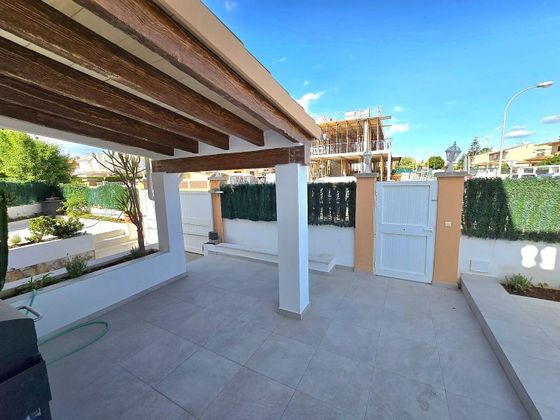 Foto 2 de Venta de casa en Sa Cabana - Can Carbonell - Ses Cases Noves de 3 habitaciones con terraza y piscina