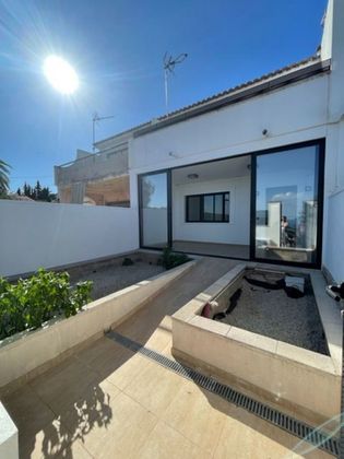 Foto 2 de Venta de casa adosada en Aigües de 3 habitaciones con terraza