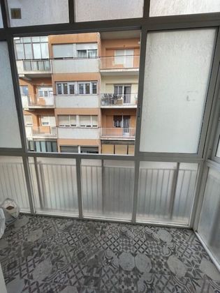 Foto 2 de Pis en venda a Ensanche - Diputación de 3 habitacions amb terrassa i balcó