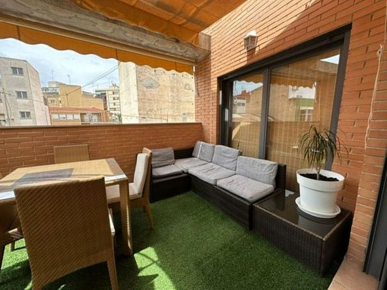 Foto 1 de Ático en venta en Ensanche - Diputación de 2 habitaciones con terraza y balcón