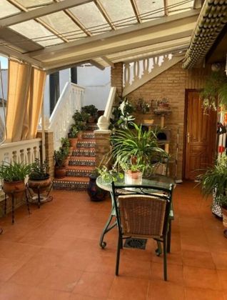 Foto 1 de Venta de casa adosada en Pinós de 6 habitaciones con terraza y jardín