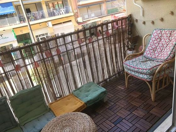 Foto 2 de Pis en venda a Campello Playa de 2 habitacions amb terrassa i balcó