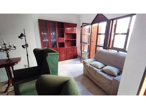 Foto 1 de Pis en venda a Centro - Huelva de 3 habitacions amb terrassa i garatge