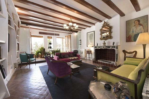 Foto 1 de Pis en venda a El Raval de 3 habitacions amb terrassa i balcó
