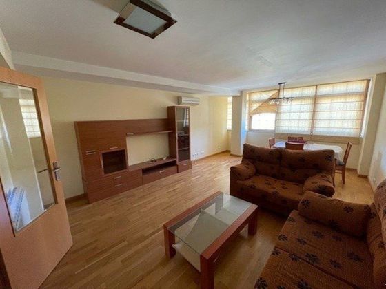 Foto 1 de Venta de piso en Villafranca del Bierzo de 2 habitaciones con calefacción y ascensor