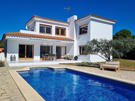 Foto 1 de Xalet en venda a avenida Ametlla de Mar Calafat de 5 habitacions amb terrassa i piscina