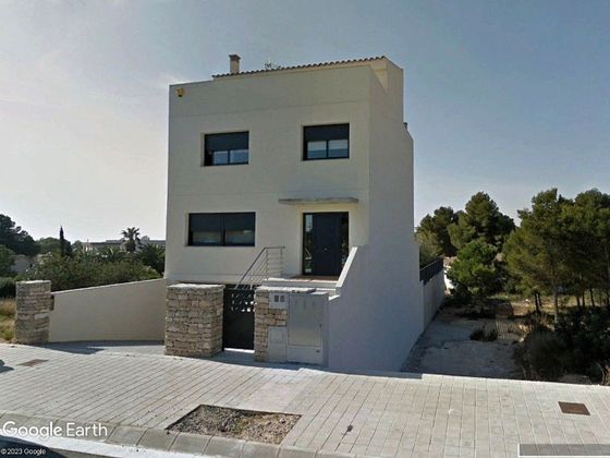 Foto 1 de Casa adossada en venda a calle Dels Calafats de 5 habitacions amb terrassa i garatge