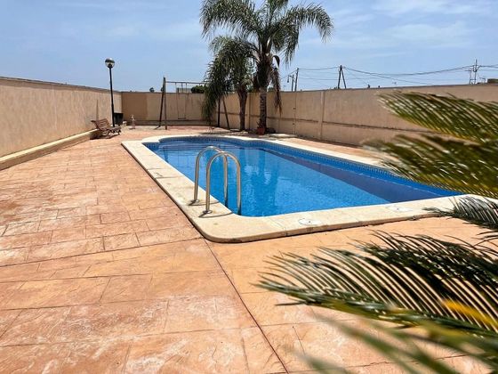 Foto 1 de Xalet en venda a Sant Jaume d´Enveja de 3 habitacions amb terrassa i piscina