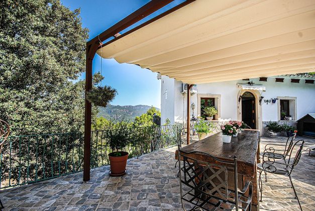 Foto 2 de Casa rural en venda a Puigpunyent de 2 habitacions amb terrassa i piscina