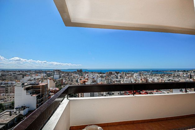 Foto 2 de Venta de piso en El Fortí de 3 habitaciones con terraza y balcón