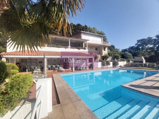 Foto 2 de Chalet en venta en Redondela de 6 habitaciones con terraza y piscina