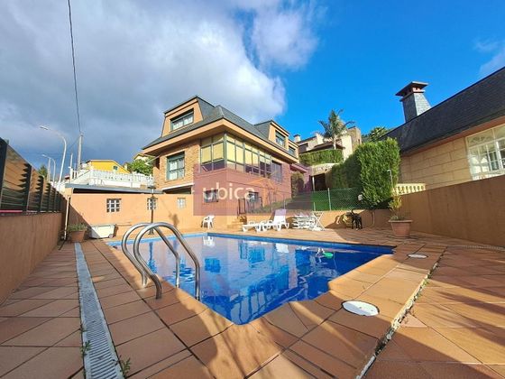 Foto 1 de Venta de chalet en Mos de 5 habitaciones con terraza y piscina