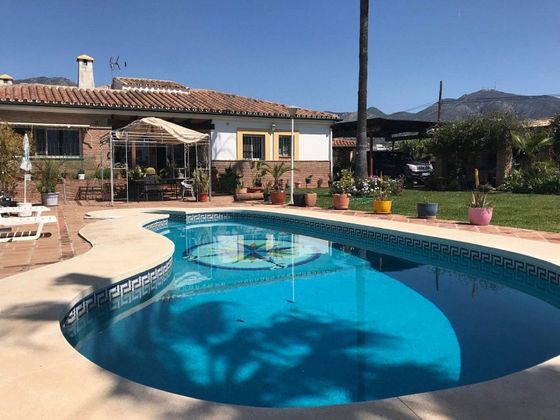 Foto 1 de Casa rural en venda a Campo de Mijas de 5 habitacions amb terrassa i piscina