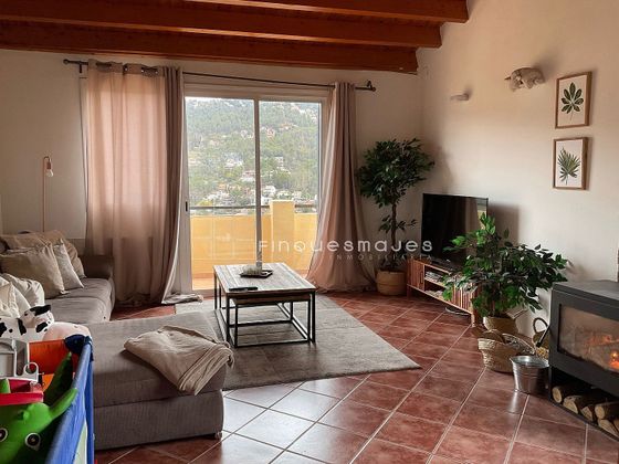 Foto 1 de Xalet en venda a Corbera de Llobregat de 4 habitacions amb terrassa i jardí