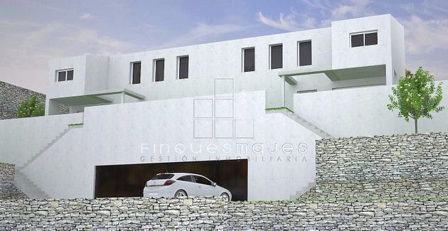 Foto 2 de Casa adossada en venda a Vacarisses de 4 habitacions amb terrassa i garatge