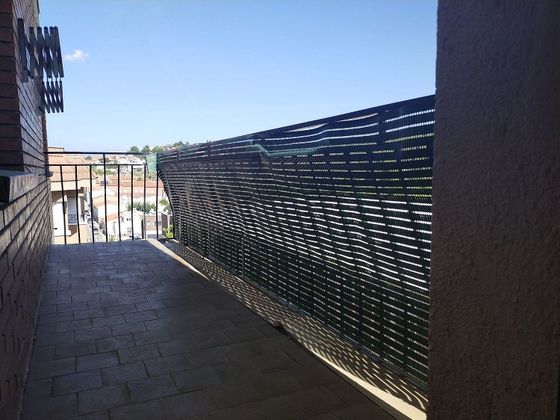 Foto 2 de Pis en venda a calle Catalunya de 2 habitacions amb balcó i ascensor