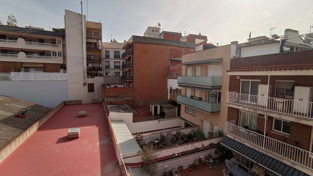 Foto 1 de Piso en venta en Centre - Santa Coloma de Gramanet de 3 habitaciones con aire acondicionado