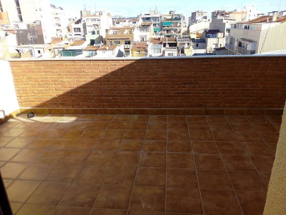 Foto 2 de Dúplex en venda a Sant Pere Nord de 4 habitacions amb terrassa i balcó