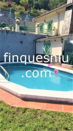 Foto 2 de Xalet en venda a Massanes de 3 habitacions amb terrassa i piscina