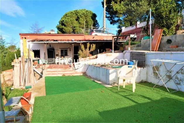 Foto 1 de Chalet en venta en Montbarbat de 2 habitaciones con terraza y piscina
