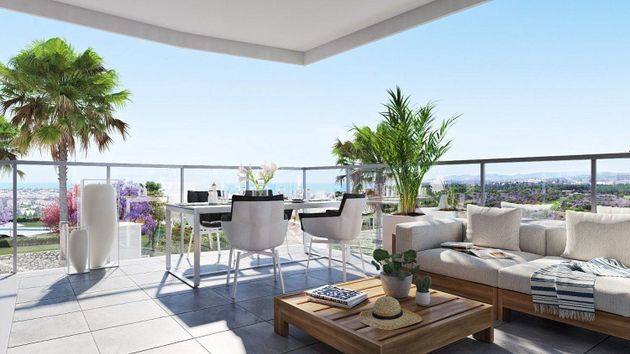 Foto 2 de Àtic en venda a El Faro de Calaburra - Chaparral de 3 habitacions amb terrassa i piscina