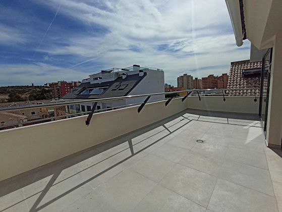 Foto 1 de Ático en venta en Los Pacos de 2 habitaciones con terraza y aire acondicionado