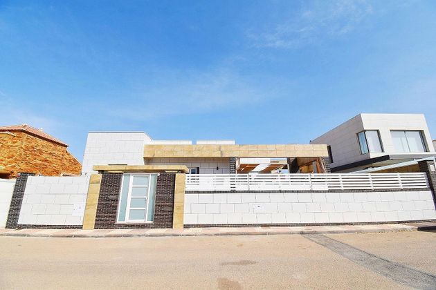 Foto 1 de Casa en venda a Las Salinas de 3 habitacions amb terrassa i garatge