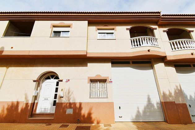 Foto 1 de Casa en venda a Plaza de la Luz de 3 habitacions amb terrassa i garatge