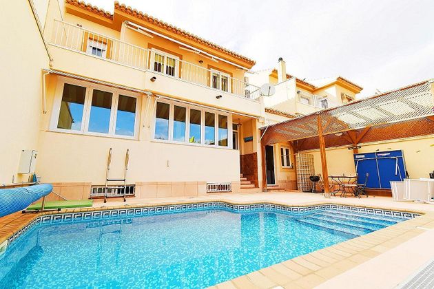 Foto 2 de Chalet en venta en Berja de 4 habitaciones con terraza y piscina