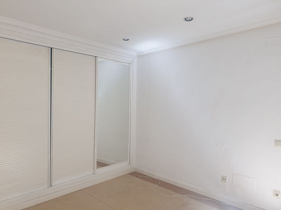Foto 2 de Oficina en alquiler en Universidad - Malasaña de 4 habitaciones con aire acondicionado