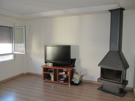 Foto 2 de Venta de piso en Novelda de 3 habitaciones con terraza y garaje