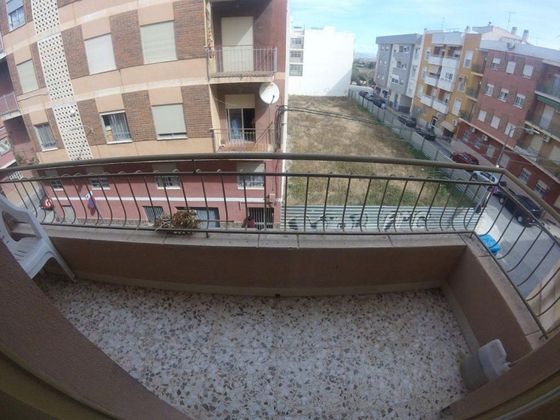 Foto 1 de Pis en venda a Aspe de 3 habitacions amb terrassa i balcó