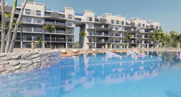 Foto 2 de Pis en venda a Urbanizaciones de 2 habitacions amb terrassa i piscina