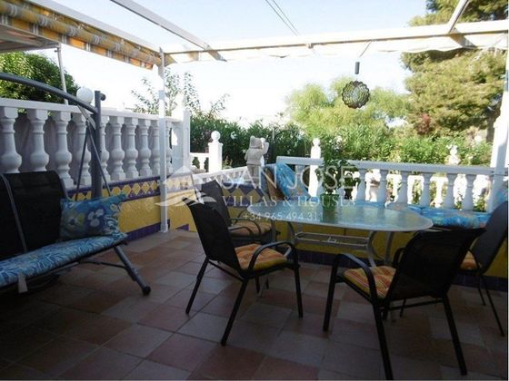 Foto 2 de Dúplex en venda a Gran Alacant de 3 habitacions amb terrassa i piscina