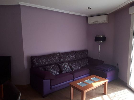 Foto 2 de Piso en venta en Monóvar/Monòver de 3 habitaciones con balcón y aire acondicionado