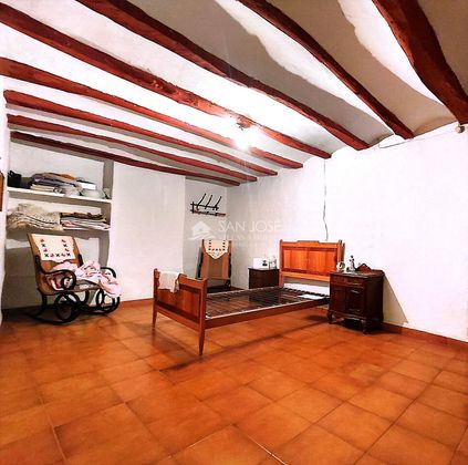 Foto 2 de Venta de casa en Beniarrés de 5 habitaciones con terraza