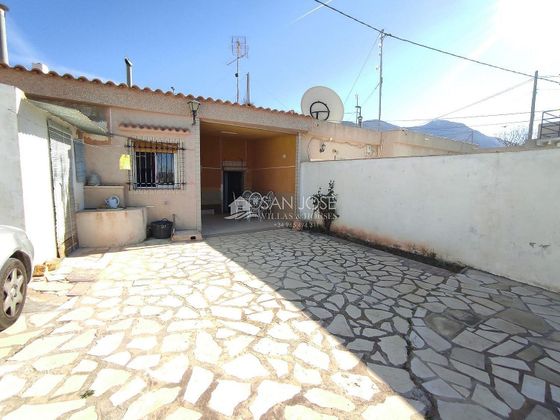 Foto 1 de Casa rural en venda a Algueña de 3 habitacions i 97 m²