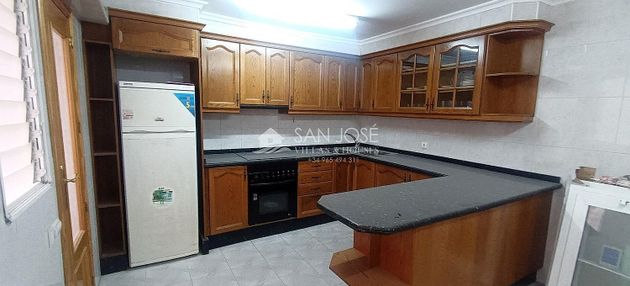 Foto 1 de Pis en venda a Novelda de 3 habitacions amb balcó