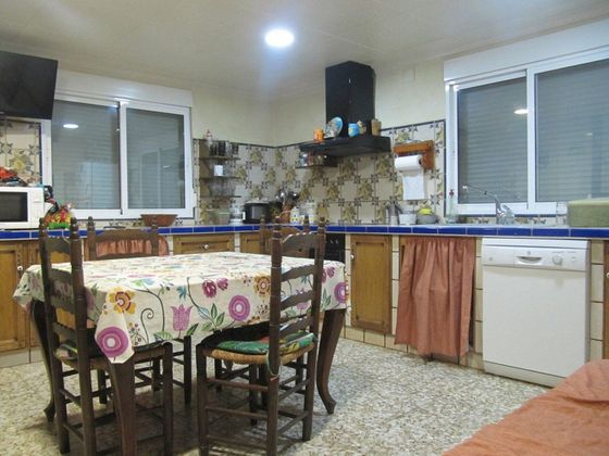 Foto 1 de Venta de casa rural en Pinós de 4 habitaciones con piscina y calefacción