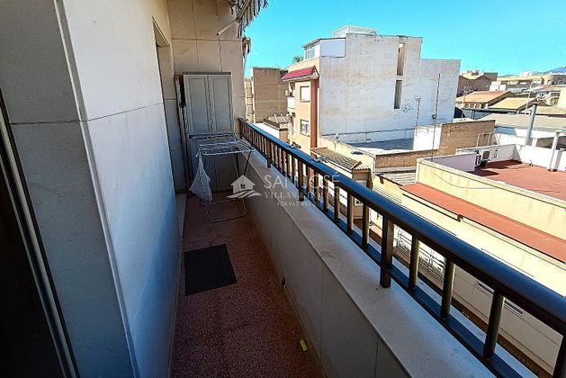 Foto 2 de Venta de piso en Novelda de 3 habitaciones con balcón y aire acondicionado