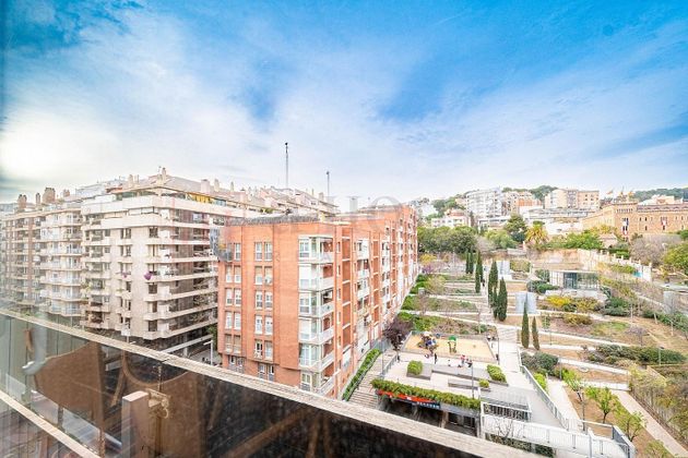 Foto 2 de Venta de piso en Vila de Gràcia de 4 habitaciones con calefacción y ascensor